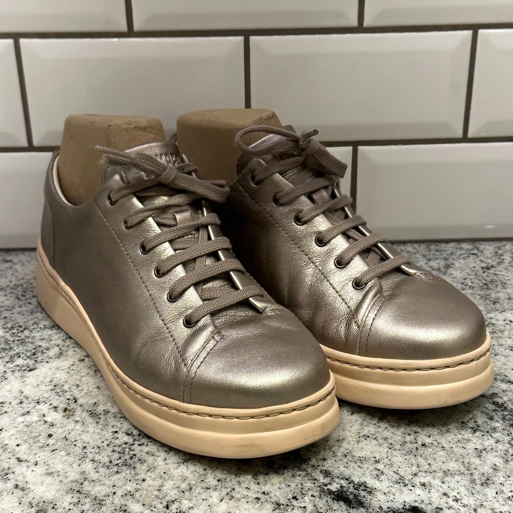Camper Womens 39 Runner Up Sneakers Bronze Metallic Leather Platform Minimalist